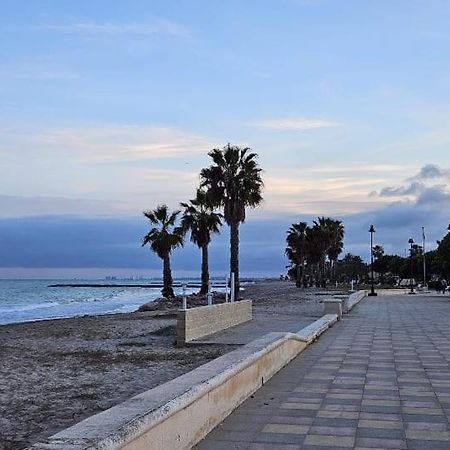 Апартаменты Habitacion En Piso Compartido Cerca De Playa Чильчес Экстерьер фото